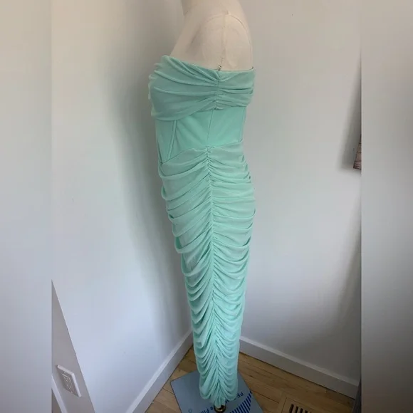 Rare London Chic Mint Green Strapless Dress with Sleek Fit - Picture 4 of 6